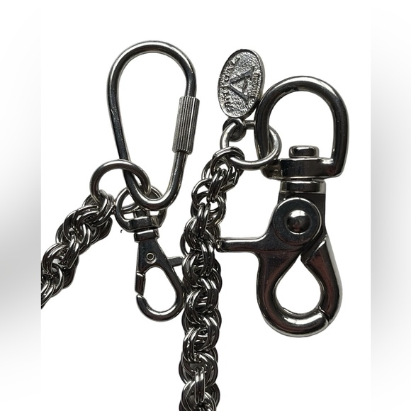 Amigaz Brand 35” Wallet Chain - Picture 6 of 10